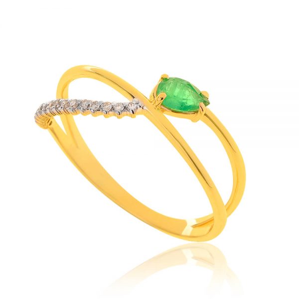 anel ouro com esmeralda e diamante